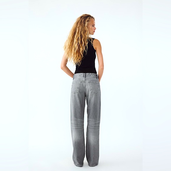 ZARA Jeans - Picture 2 of 5